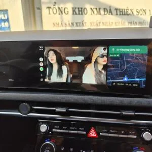 xem-youtube-tren-hyundai-santafe-2026